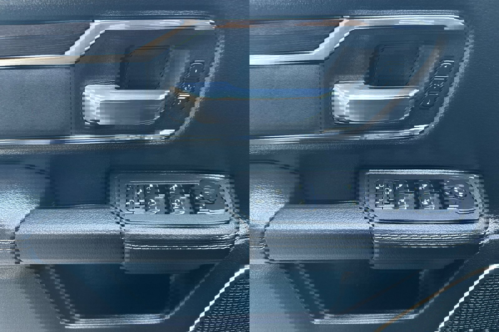 New 2026 RAM 1500 Laramie image 11