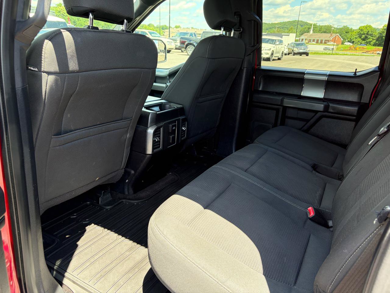 Used 2016 Ford F150 XLT w/ Equipment Group 302A Luxury AWD/4WD image 16