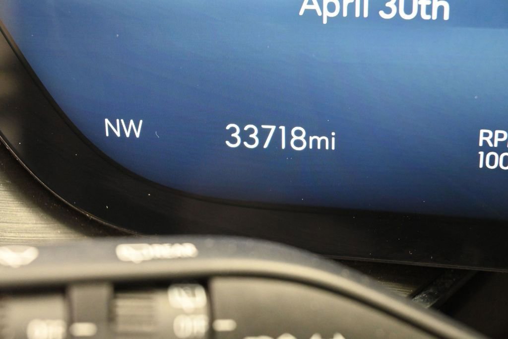 Used 2024 Buick Envision Preferred AWD/4WD image 35
