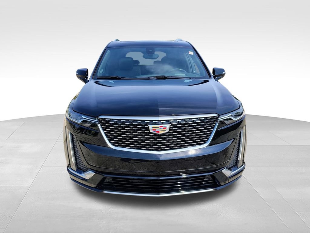 Used 2023 Cadillac XT6 Premium Luxury w/ Technology Package AWD/4WD image 5
