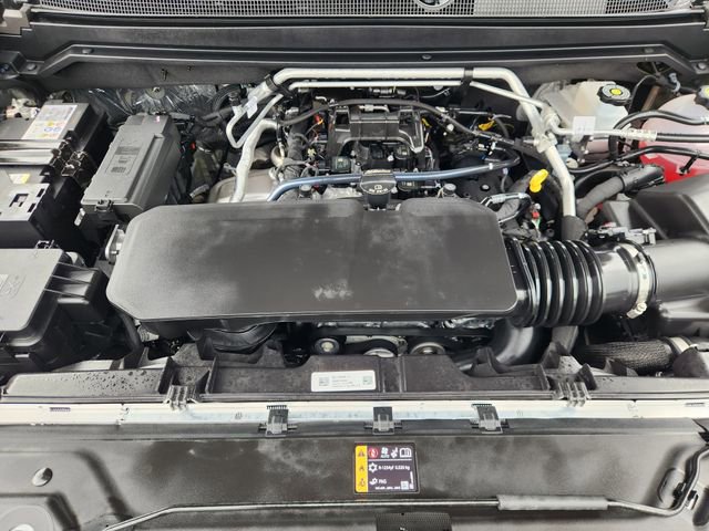 Used 2026 Chevrolet Colorado W/T w/ Advanced Trailering Package RWD image 31