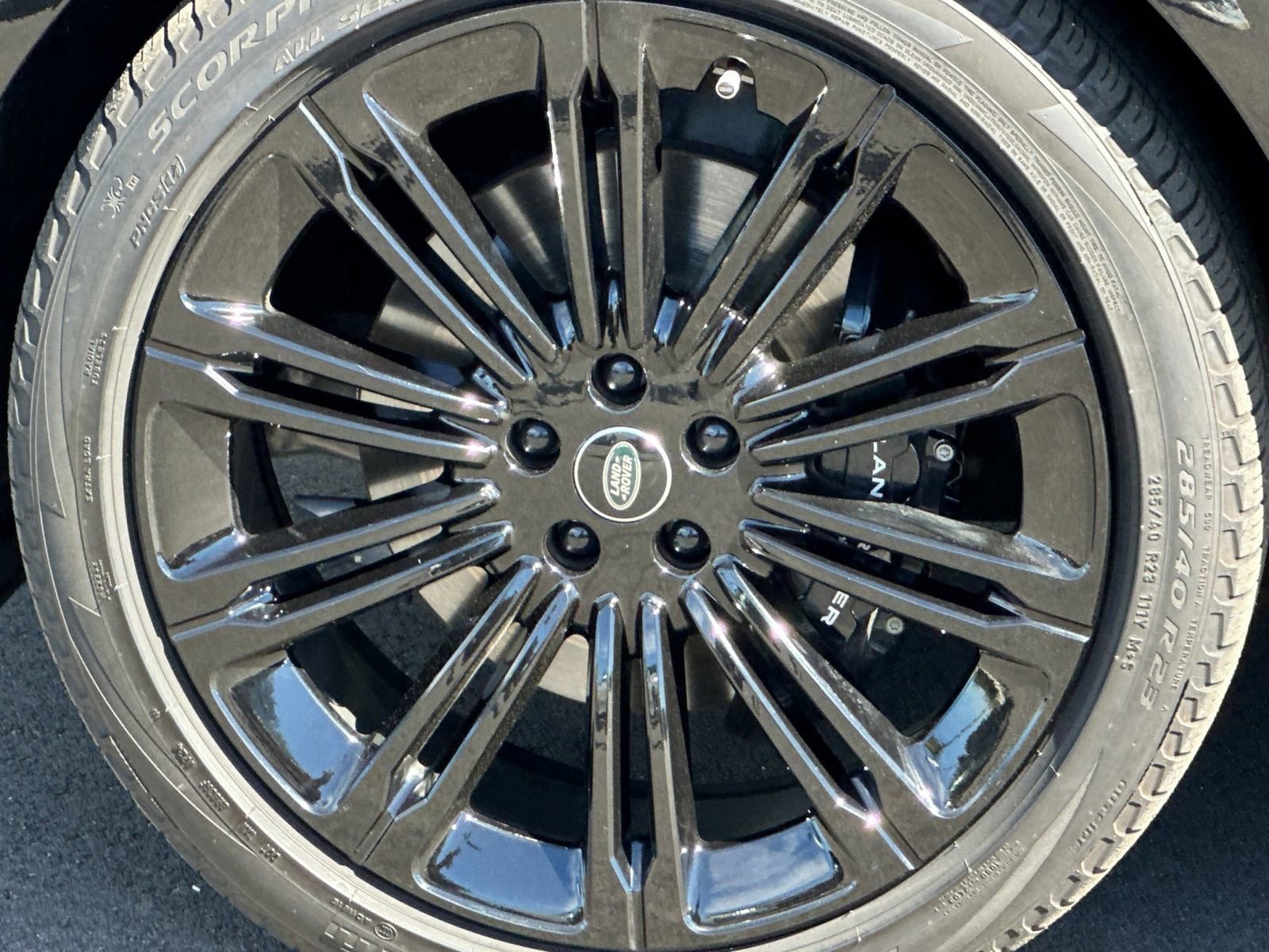 Used 2024 Land Rover Range Rover SE image 31