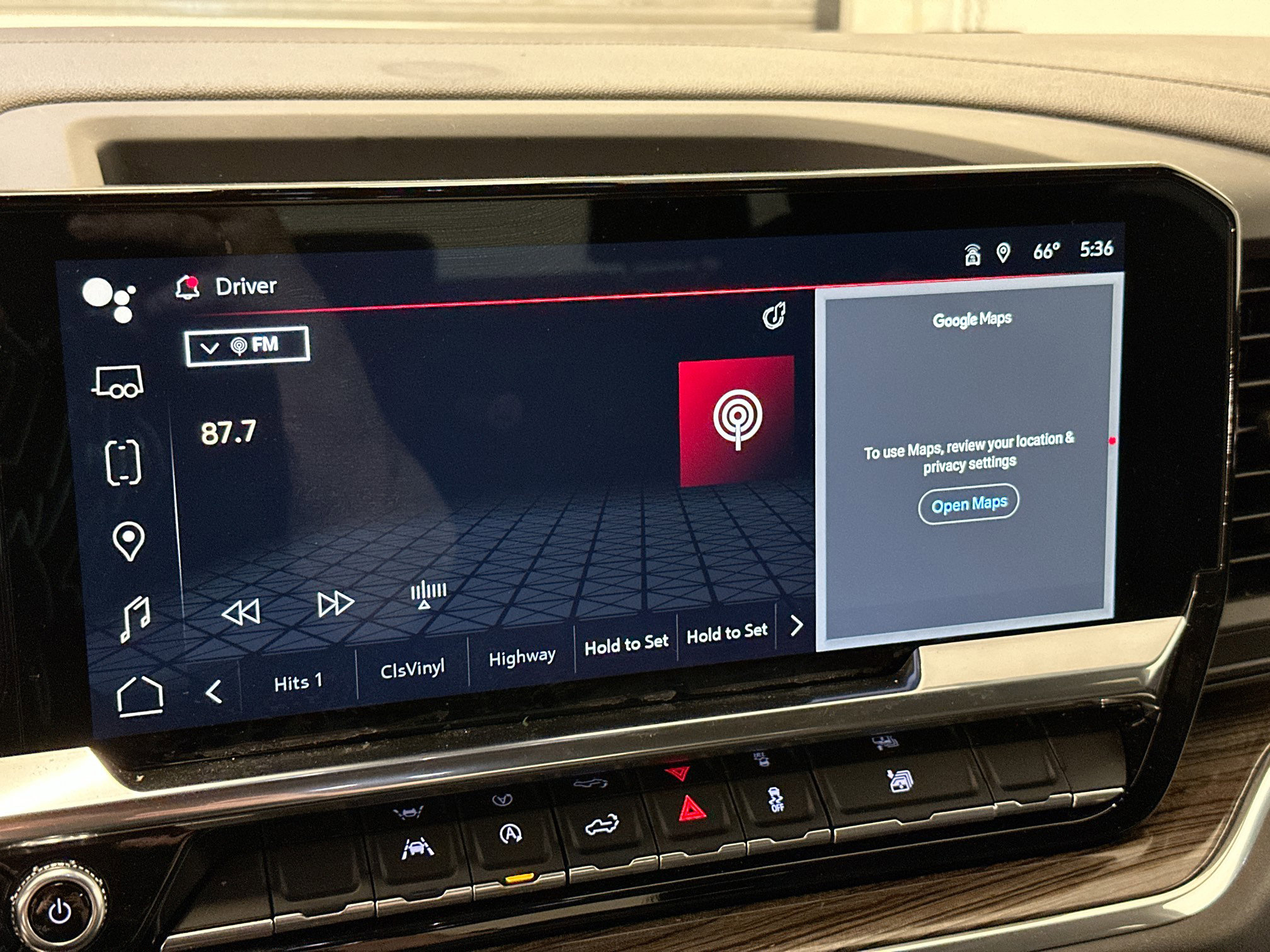 Used 2024 GMC Sierra 1500 Elevation image 21