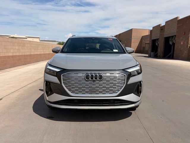 Used 2023 Audi Q4 e-tron Premium Plus w/ Premium Plus AWD/4WD image 3