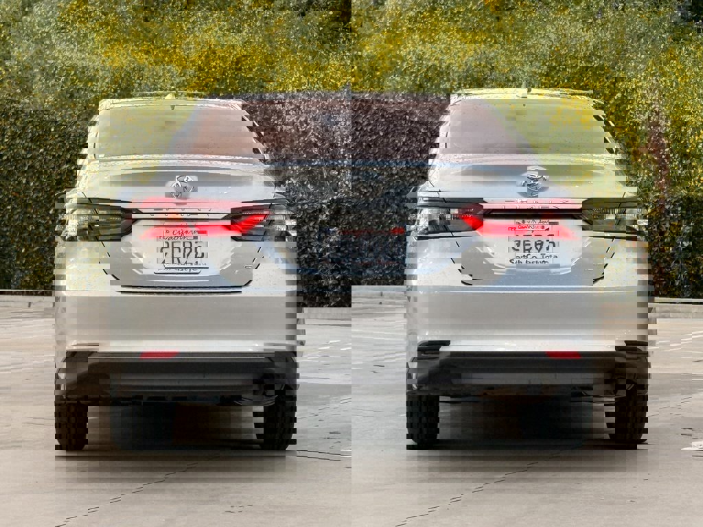 Used 2023 Toyota Camry LE image 9