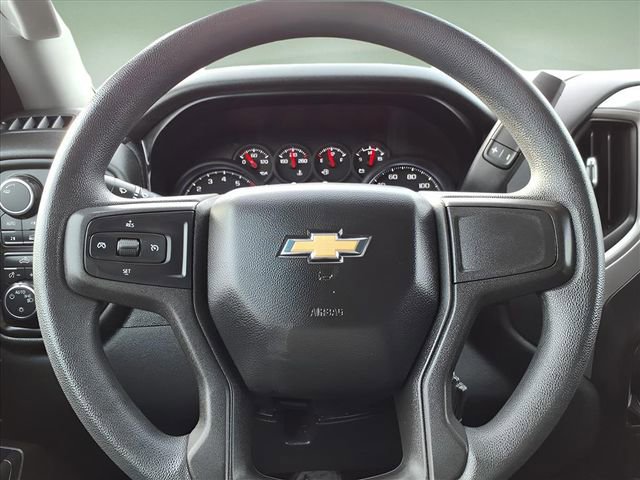 Used 2020 Chevrolet Silverado 1500 Custom w/ Custom Value Package image 28