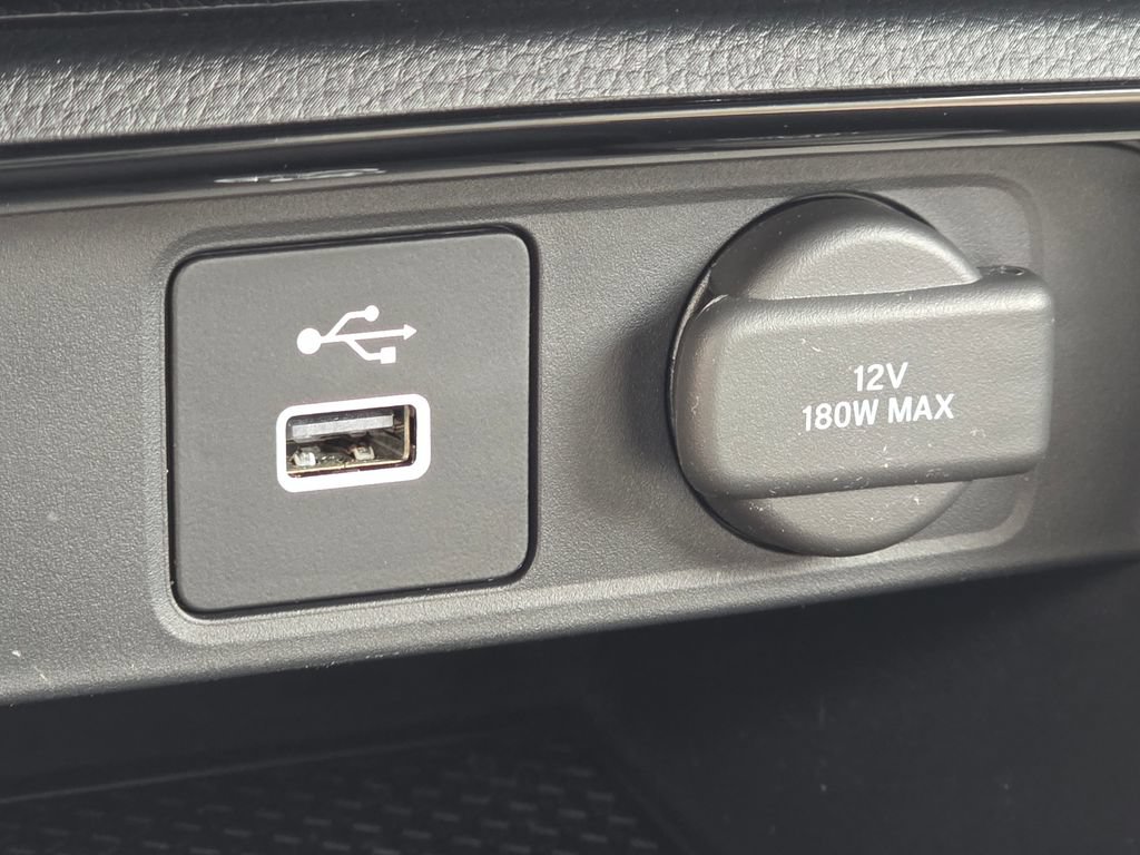Used 2025 Honda CR-V LX image 7