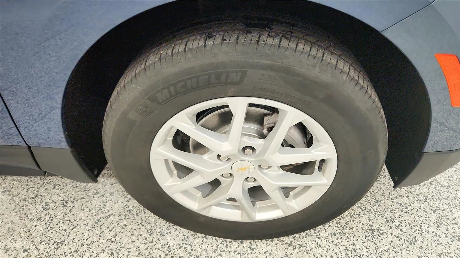 Used 2024 Chevrolet Equinox LS w/ LS Convenience Package image 13