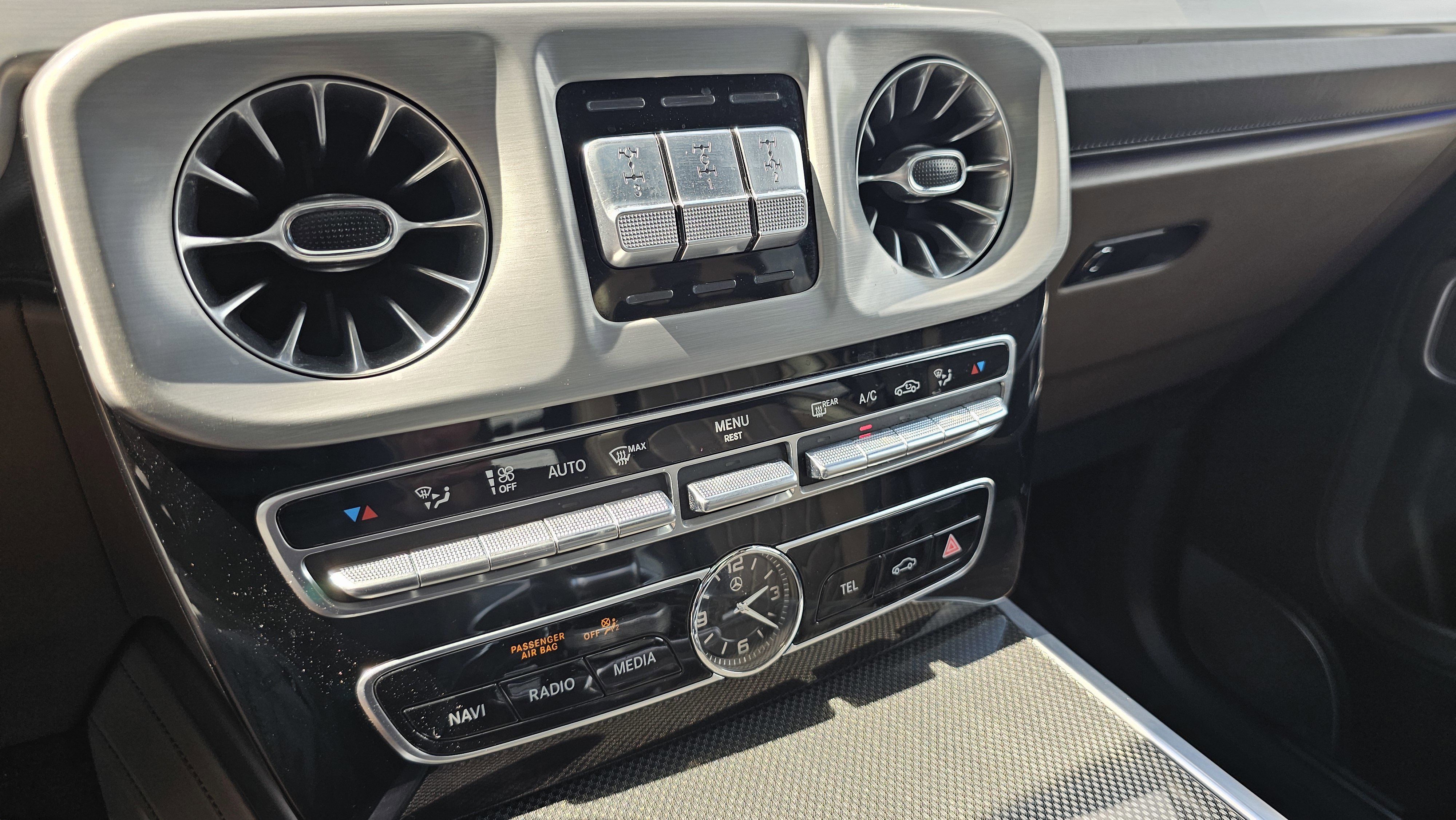 Used 2021 Mercedes-Benz G 550 image 40