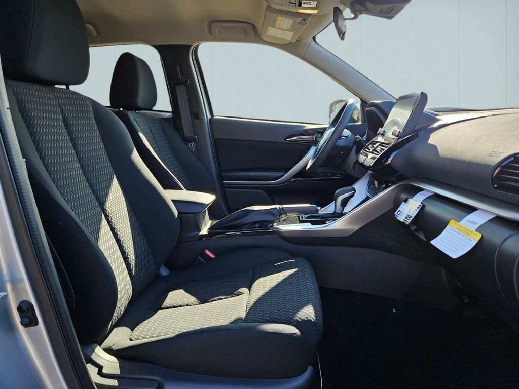 New 2026 Mitsubishi Eclipse Cross LE image 30
