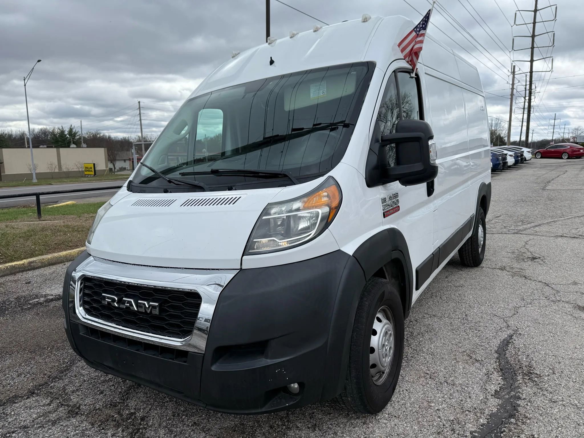 Used 2020 RAM ProMaster 2500 w/ Premium Appearance Group image 9