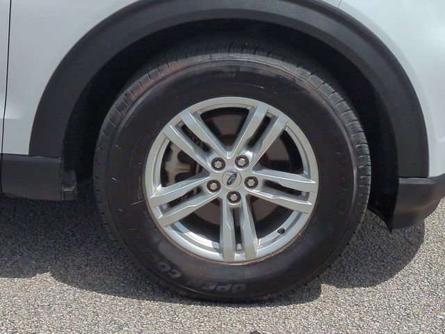 Certified 2020 Ford Explorer XLT w/ Equipment Group 202A RWD image 11