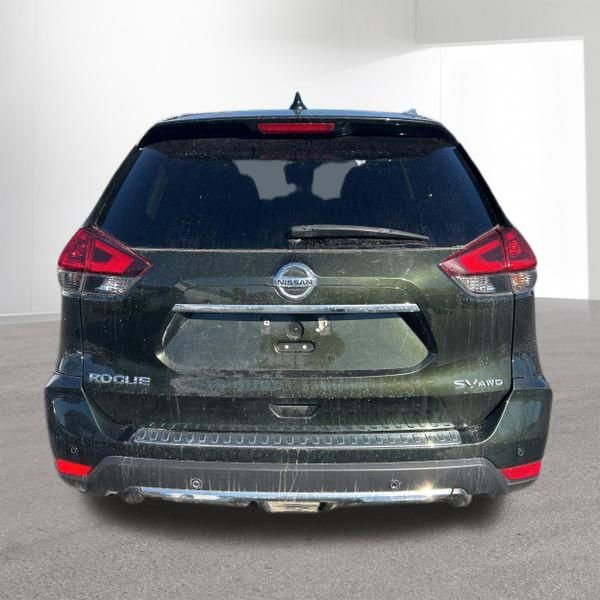 Used 2020 Nissan Rogue SV w/ Premium Package image 4