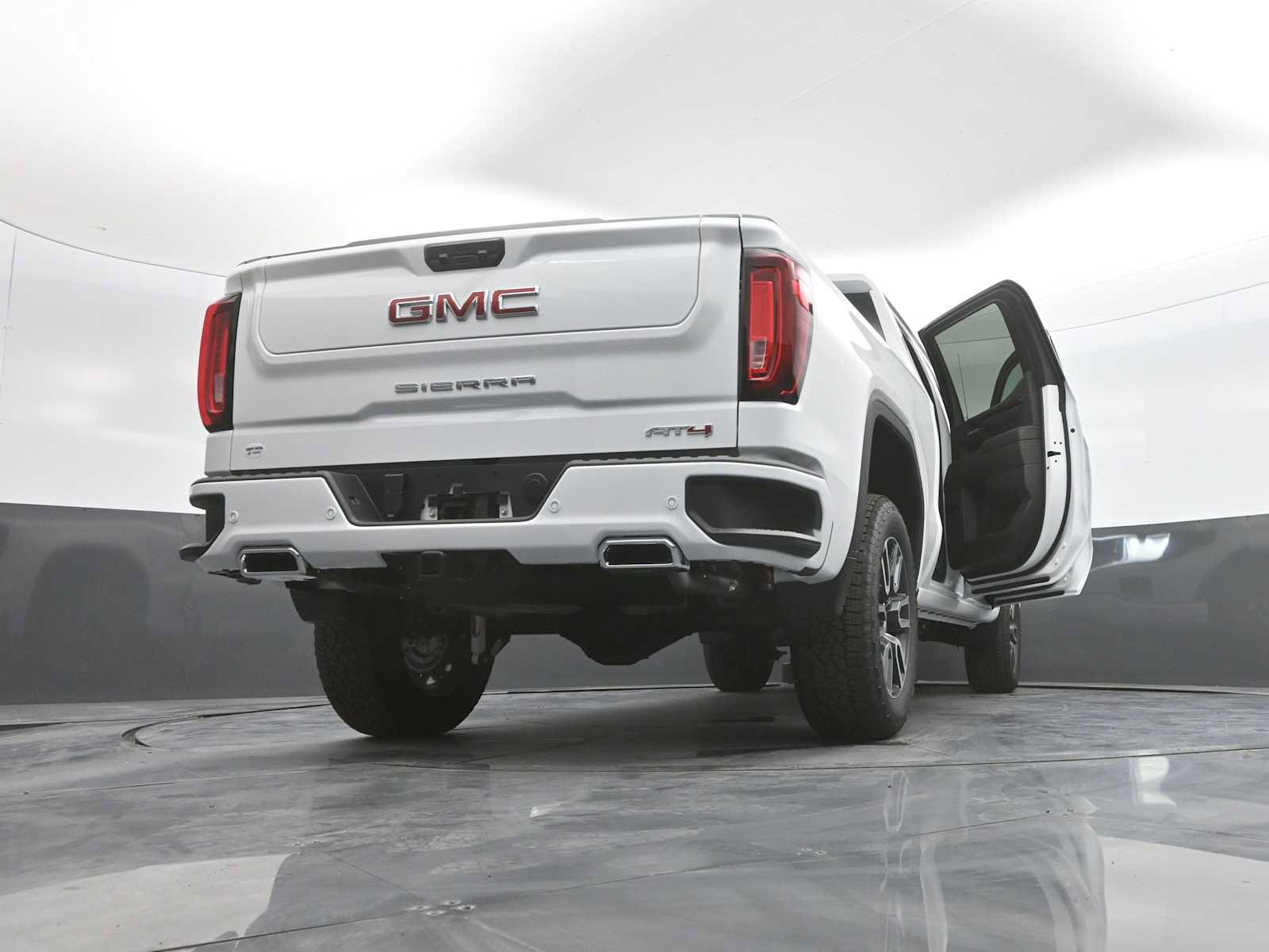 New 2026 GMC Sierra 1500 AT4 w/ AT4 Premium Package AWD/4WD image 48