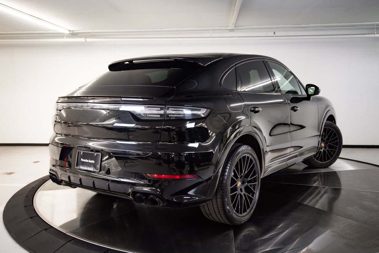 Certified 2023 Porsche Cayenne Platinum Edition AWD/4WD image 7