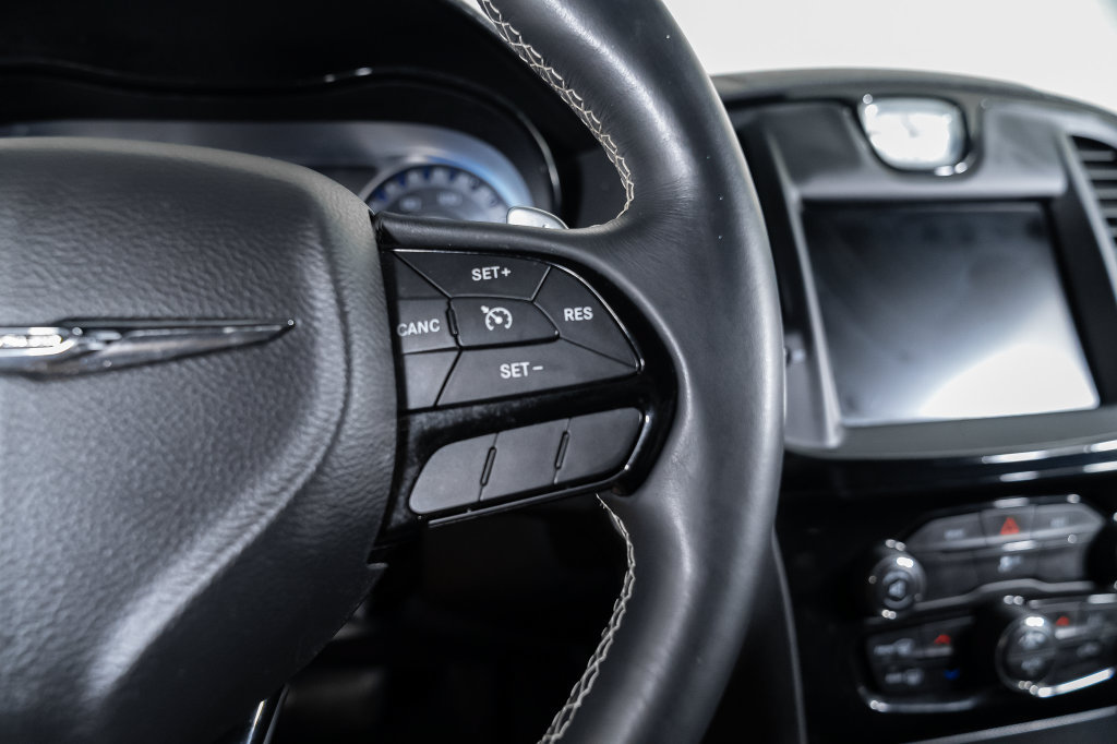Used 2015 Chrysler 300 S AWD/4WD image 32
