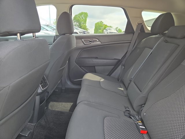 Certified 2025 Kia Sportage LX AWD/4WD image 13