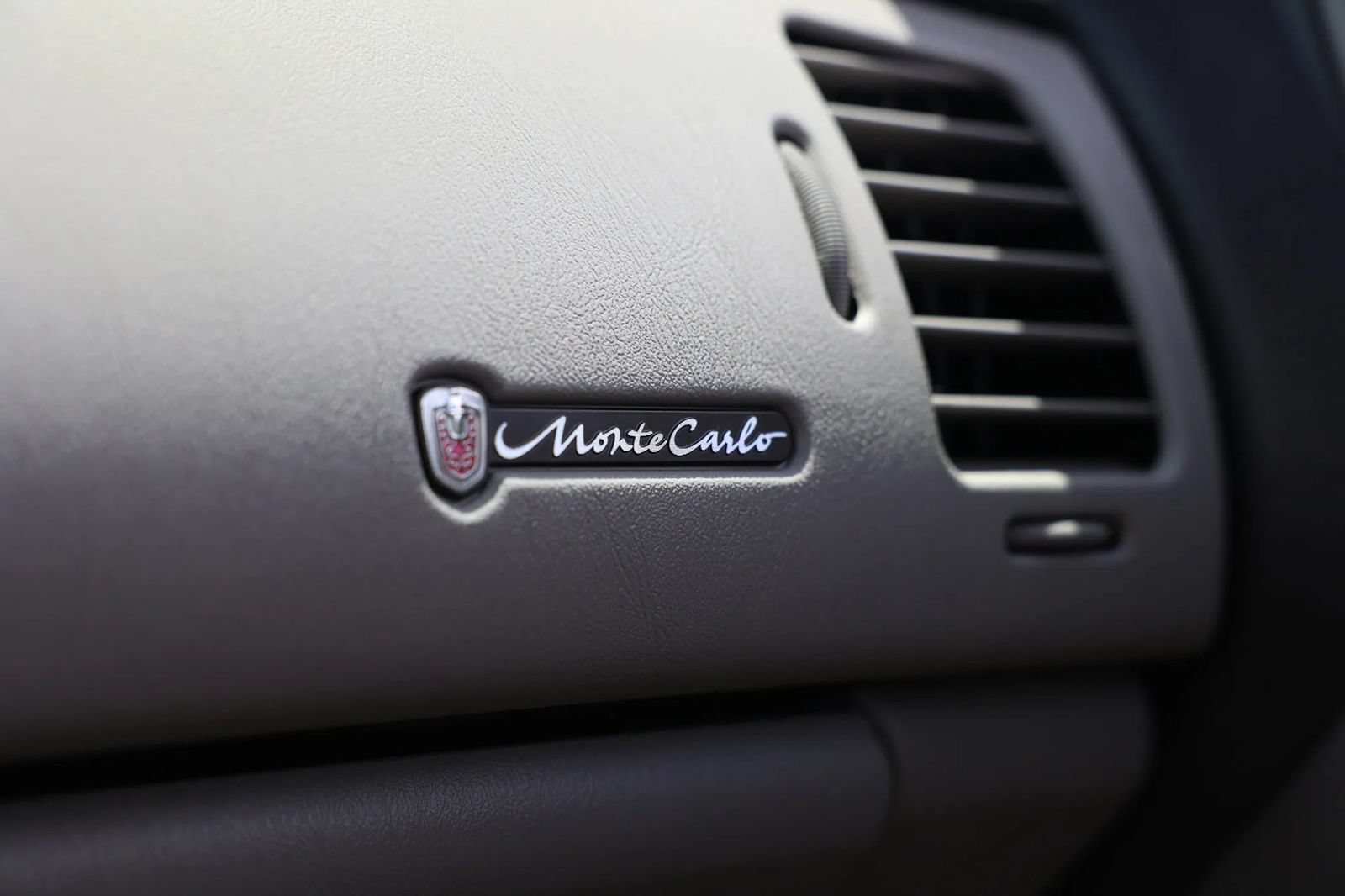 Used 2002 Chevrolet Monte Carlo LS w/ Preferred Equipment Group 1 FWD image 39