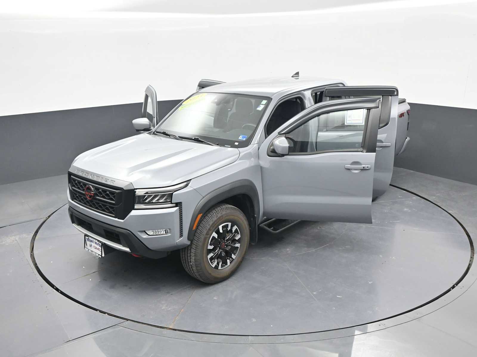 Used 2023 Nissan Frontier PRO-4X w/ Pro Convenience Package AWD/4WD image 43