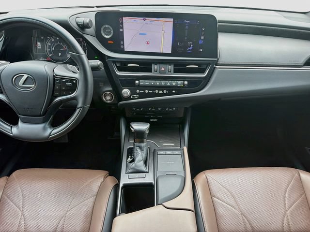 Certified 2022 Lexus ES 350 Ultra Luxury w/ Accessory Package 2 FWD image 19