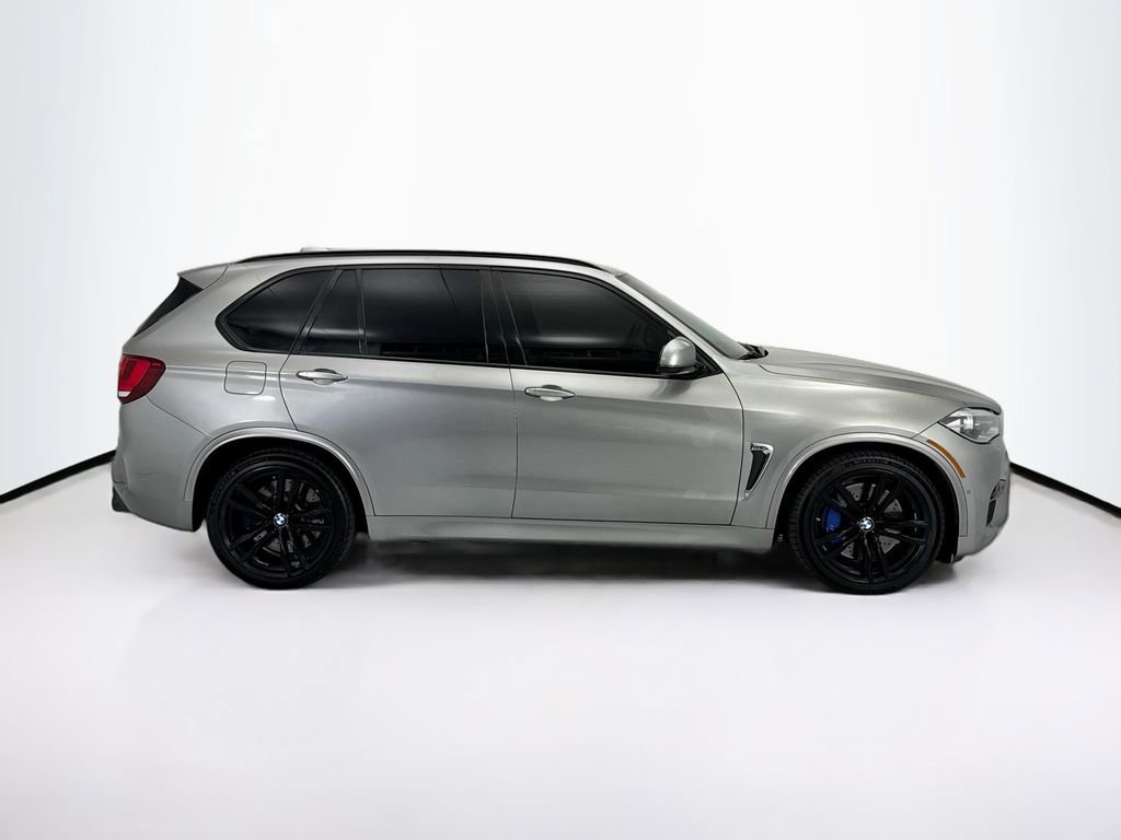 Used 2017 BMW X5 M image 4