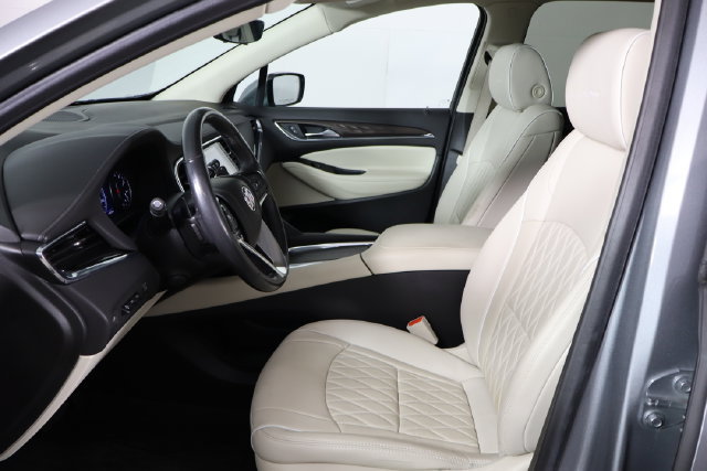Used 2023 Buick Enclave Avenir w/ Avenir Technology Package FWD image 14