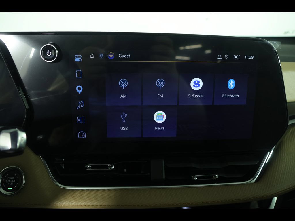 New 2027 Chevrolet Equinox ACTIV w/ Safety and Technology Package AWD/4WD image 17