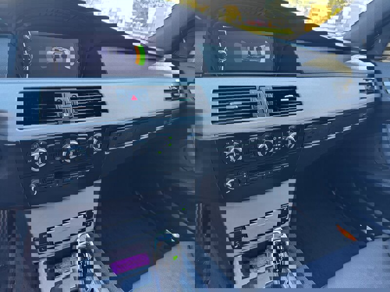 Used 2010 BMW 535i Sedan image 22