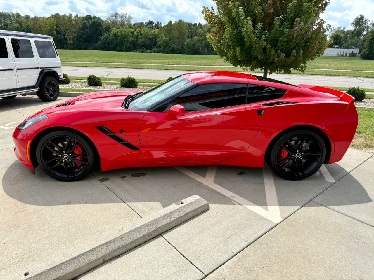 Used 2015 Chevrolet Corvette Stingray Coupe w/ 2LT Preferred Equipment Group RWD image 5