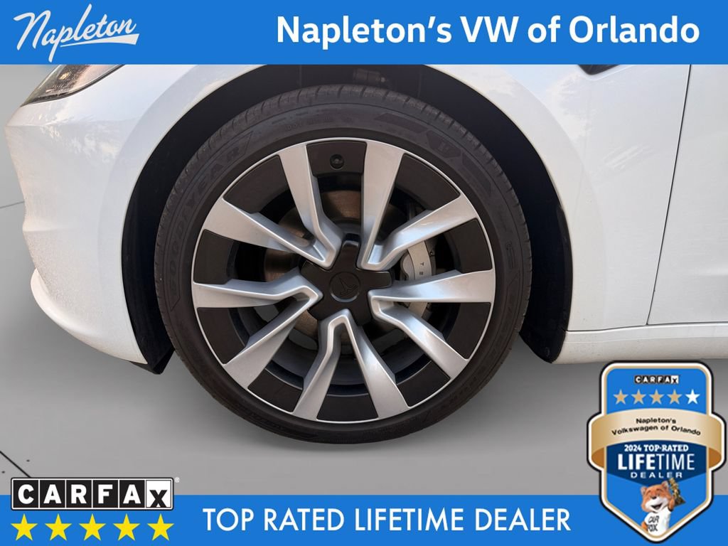 Used 2025 Tesla Model 3 Long Range AWD/4WD image 32