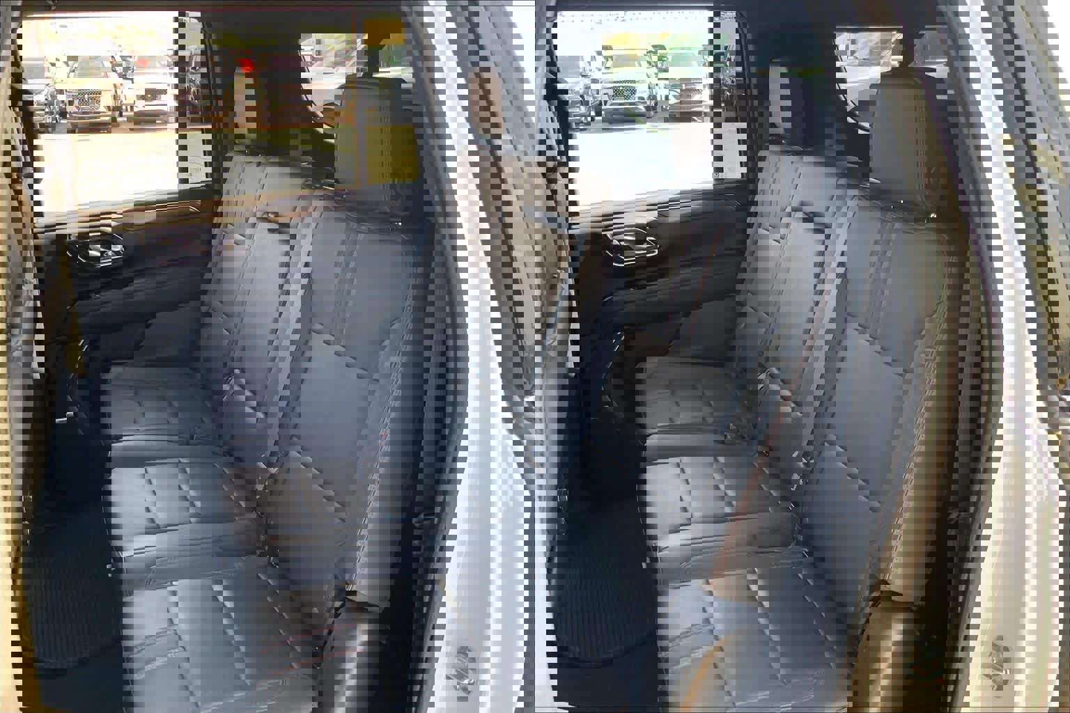 Used 2023 Chevrolet Suburban RST image 21