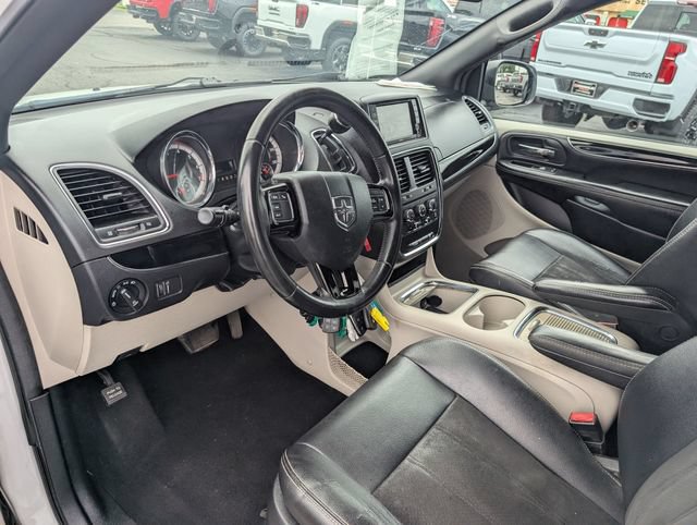 Used 2019 Dodge Grand Caravan SXT FWD image 10