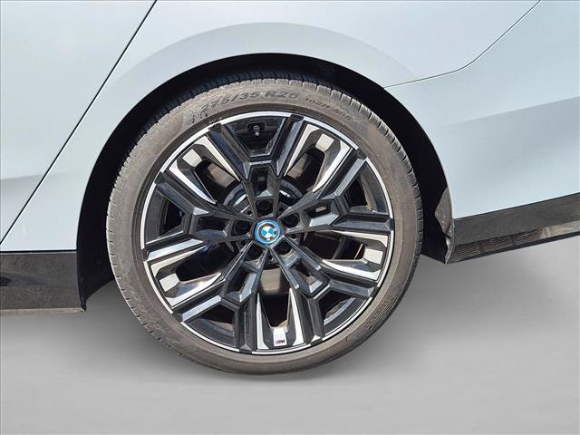 Used 2024 BMW i5 M60 w/ Executive Package AWD/4WD image 18