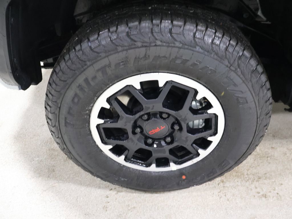 New 2026 Toyota Tacoma TRD Off-Road AWD/4WD image 7