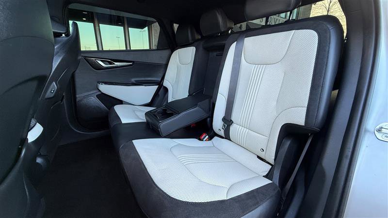 Used 2023 Kia EV6 GT-Line w/ GT-Line White Seat Package image 17