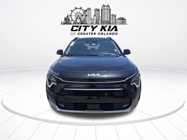 Used 2025 Kia Niro EX Touring FWD image 8