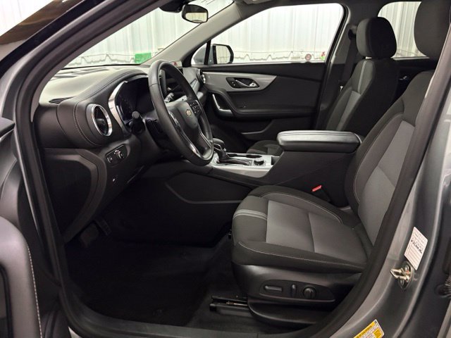 Used 2025 Chevrolet Blazer LT FWD image 27