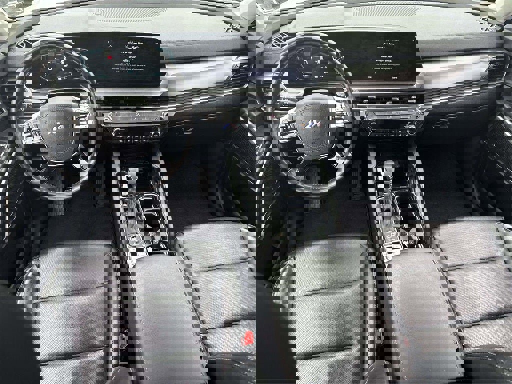 Used 2023 Kia Telluride LX image 14