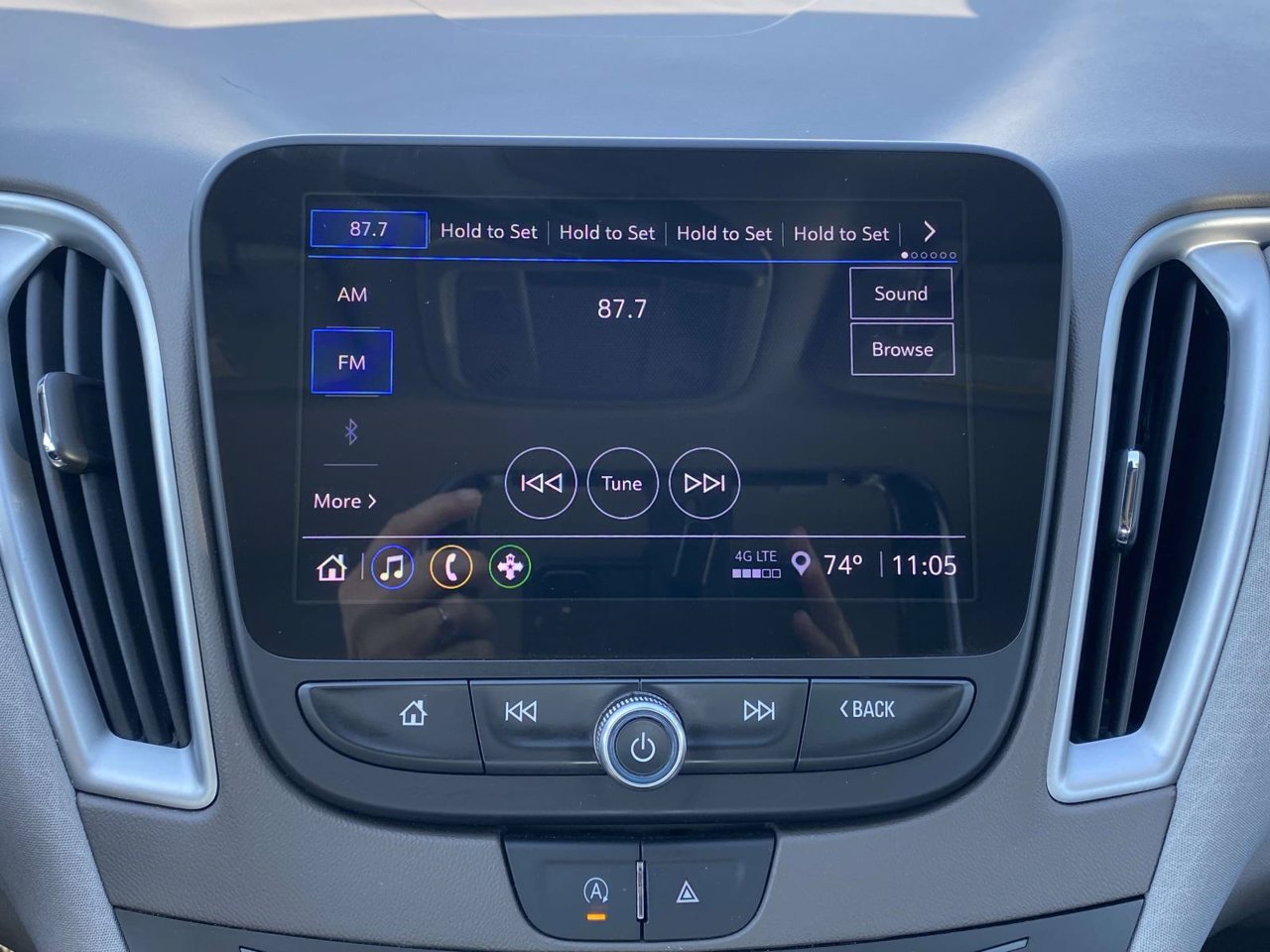 Used 2023 Chevrolet Malibu LS FWD image 36