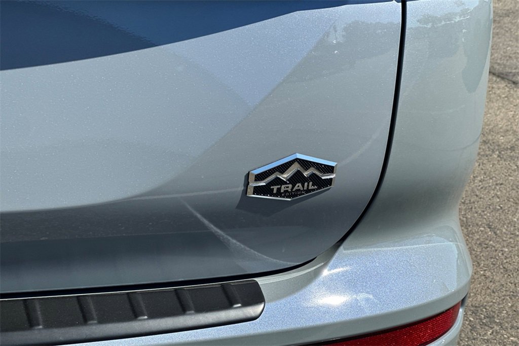 New 2025 Mitsubishi Outlander AWD image 27
