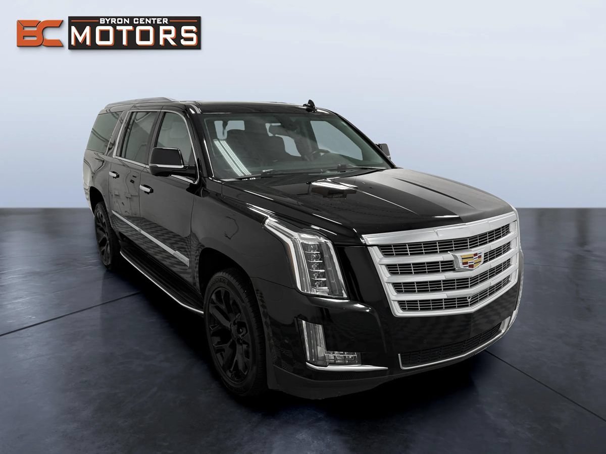 Used 2020 Cadillac Escalade ESV 4WD w/ LPO, Radiant Package image 7