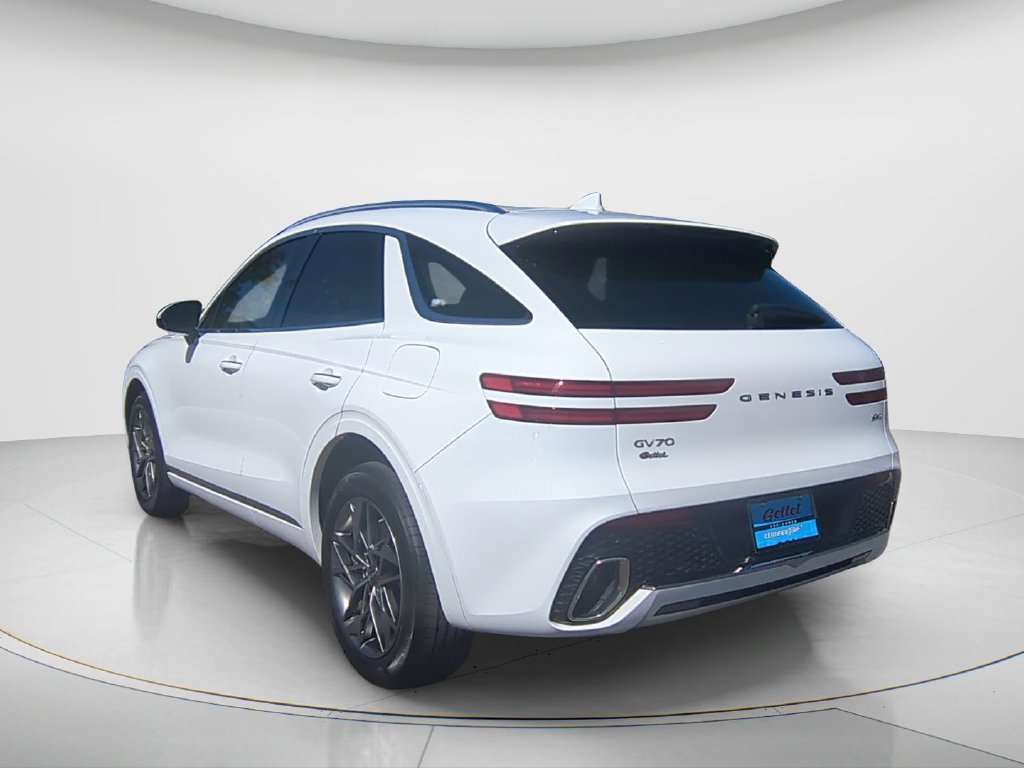 Used 2024 Genesis GV70 2.5T AWD/4WD image 7