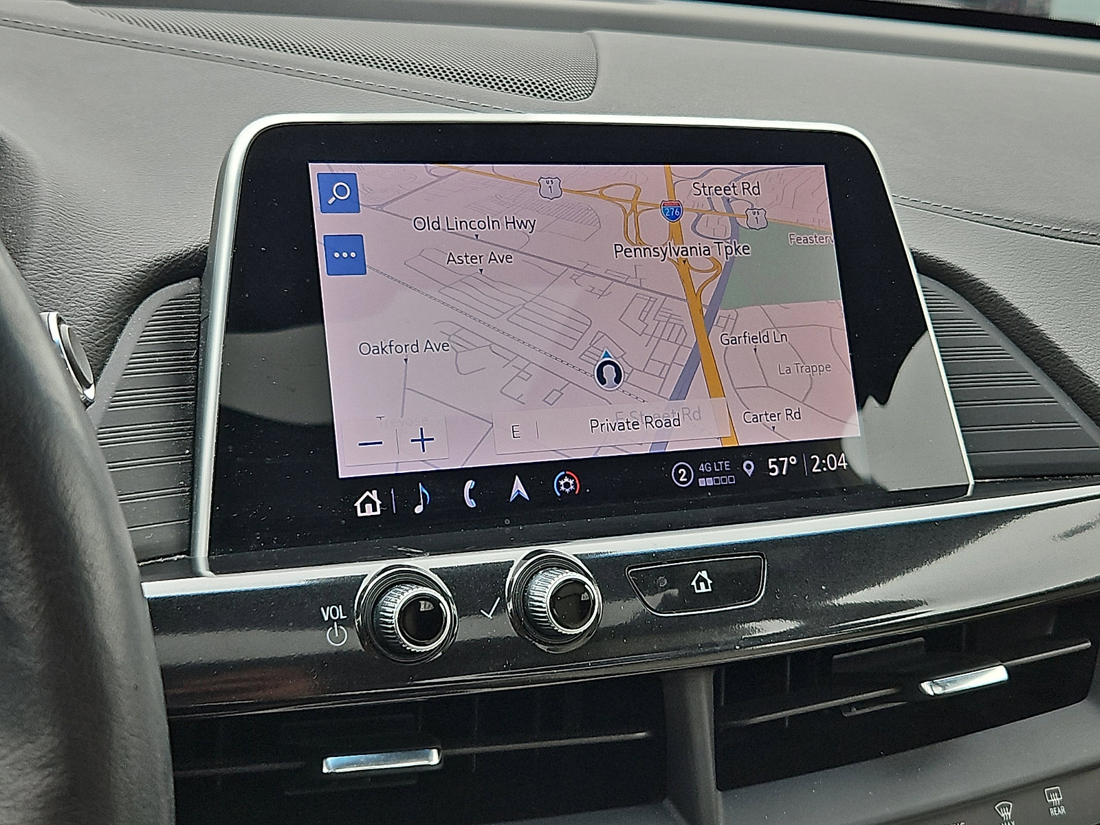 Certified 2022 Cadillac CT4 Luxury w/ Sun And Sound Package image 17