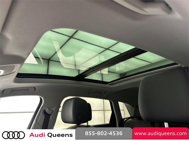 Certified 2022 Audi e-tron Premium image 23