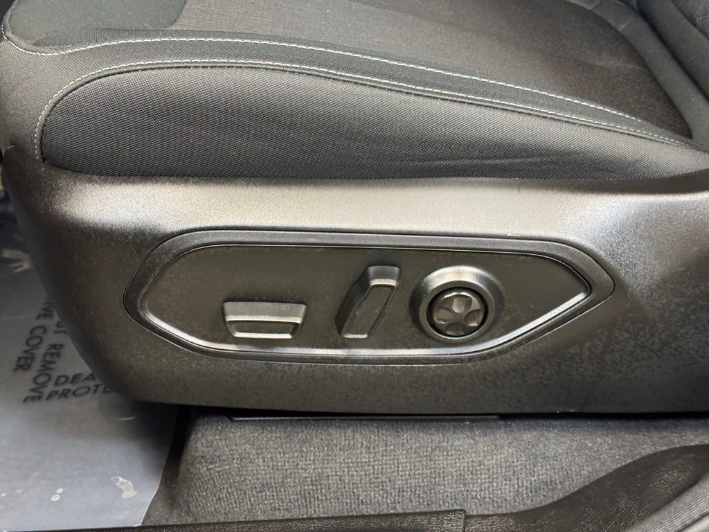 Used 2025 Jeep Grand Cherokee Laredo X w/ Luxury Tech Group I image 10