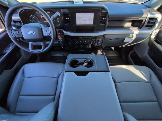 New 2025 Ford F550 4x4 Crew Cab Super Duty image 15