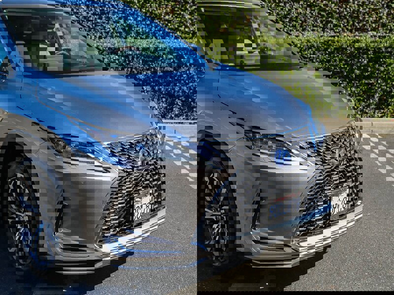 Used 2022 Lexus RX 450h AWD w/ Premium Package image 4