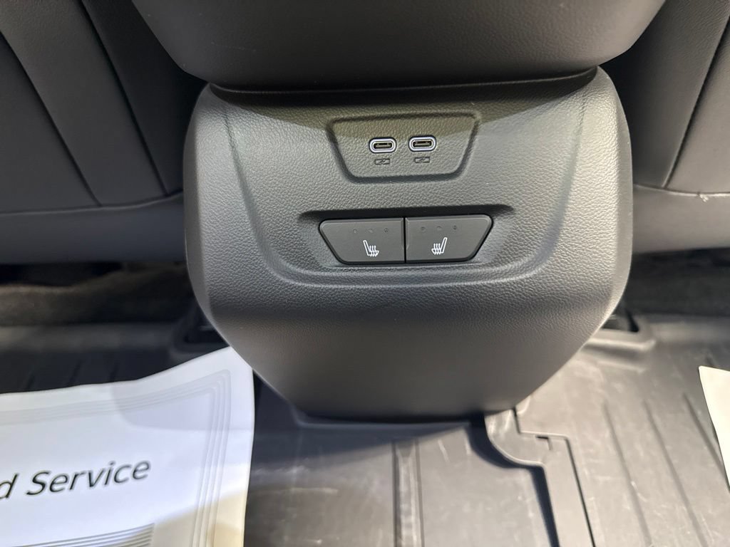 Used 2024 Chevrolet Blazer EV RS RWD image 44