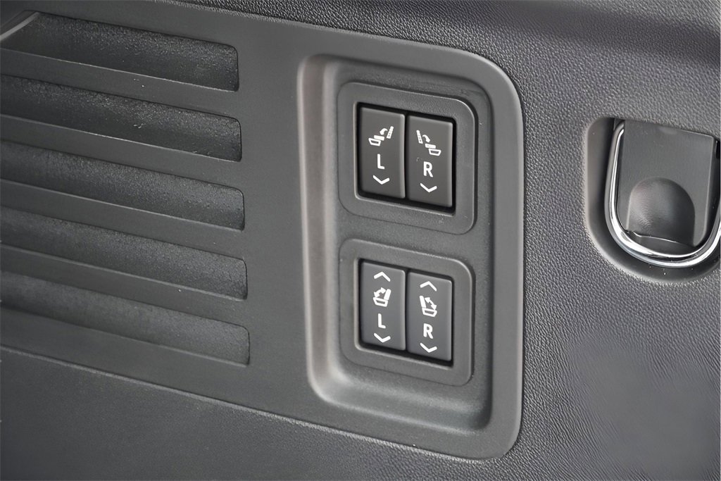 New 2026 Buick Enclave Avenir w/ Super Cruise Package image 35