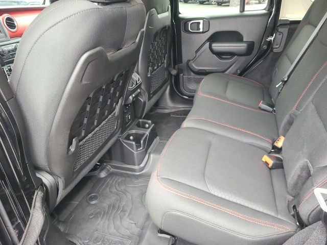 Used 2019 Jeep Wrangler Unlimited Rubicon w/ Safety Group image 16